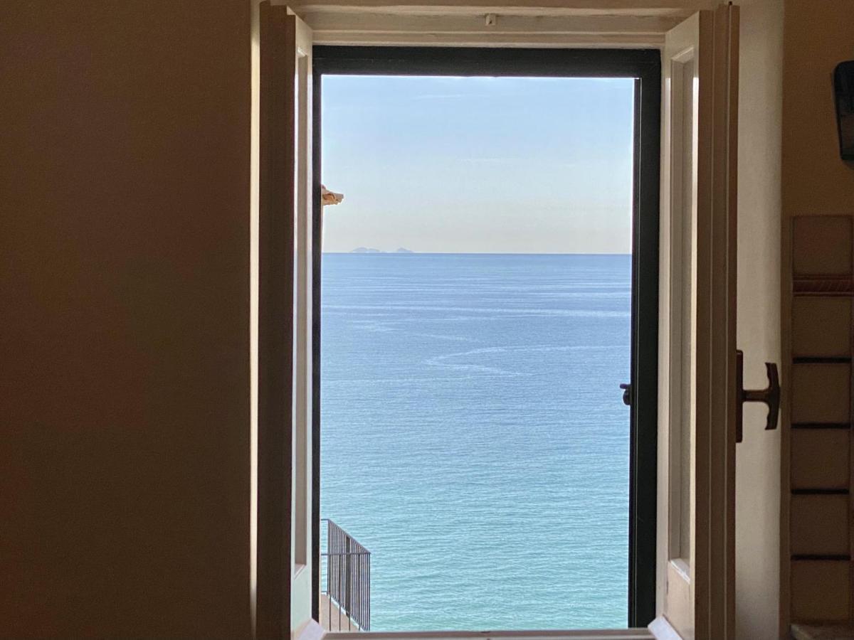 Holidaycasa Gio - In Centro Vista Mare สแปร์ลองกา ภายนอก รูปภาพ